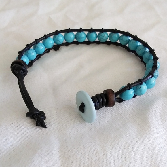Turquoise Howlite/Hemp/Leather Bracelet - Picture 4 of 5